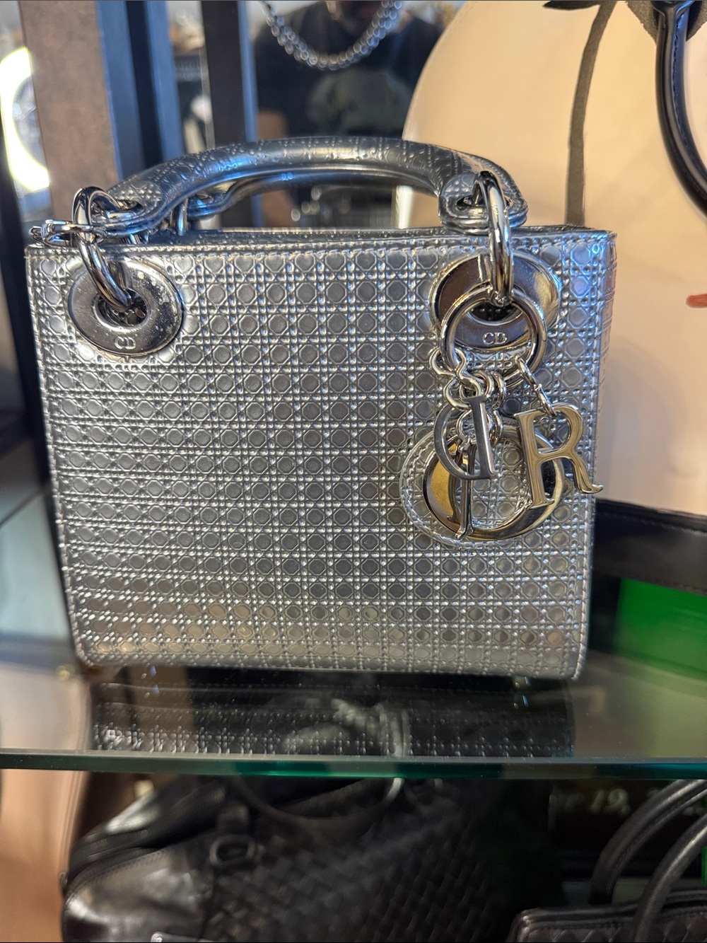 Dior